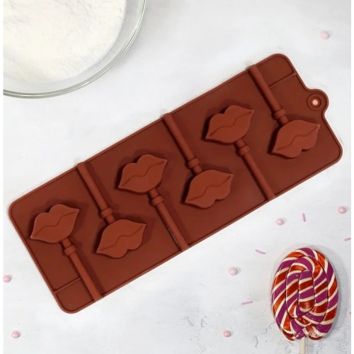 Форма для леденцов и мороженого Поцелуй - идеальный инструмент для кондитеров