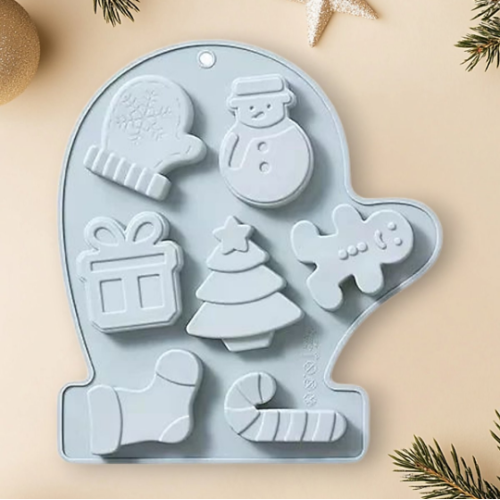 Форма силиконовая "Новый Год", 7 ячеек – идеальный инструмент для создания уникальных украшений из шоколада и мастики.