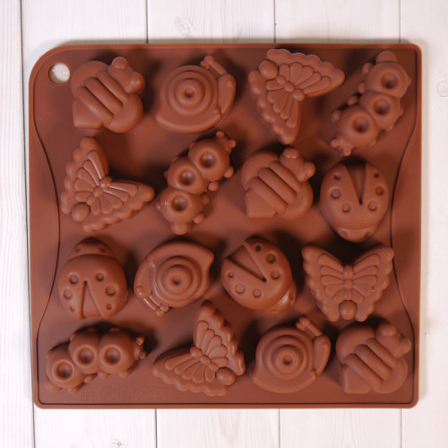 H1: Силиконовая форма для кондитеров «Насекомые» – идеальное решение для создания уникальных кондитерских изделий