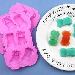 Форма силиконовая для шоколада "Машинки", 6 ячеек