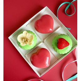 Коробка под муссовые пирожные с пластиковой крышкой, белая, 4 ячейки (18х18х6 см)