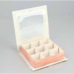 Коробка под 9 конфет с ячейками «Ты прекрасна» , 14,8 х 13,5 х 3,5 см